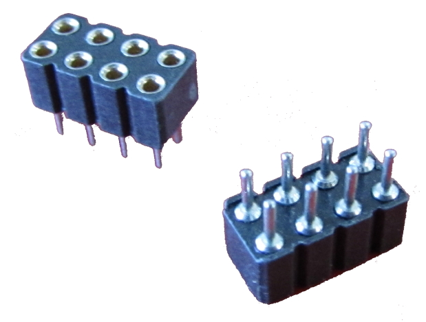 Model: JTEDCCPS8. 8-pin plug / socket that can be used as either a plug or a socket compatible with 8-pin DCC decoders or locomotives